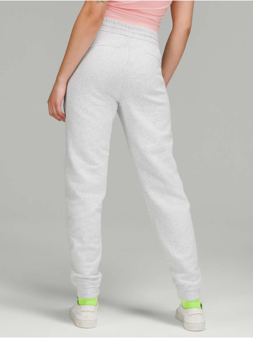 Lululemon Loungeful High-Rise Jogger in Heathered Core Ultra Light Grey